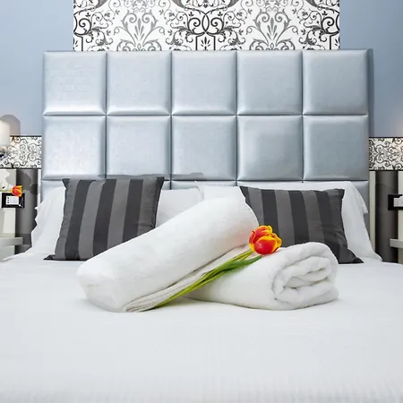 The Cicer One בית הארחה 4*