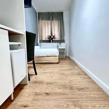 The Cicer One Pensión Roma